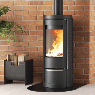 Italian cast iron wood burning stove La Nordica Marlena, 7.5kW - Italian wood burning stoves and fireplaces