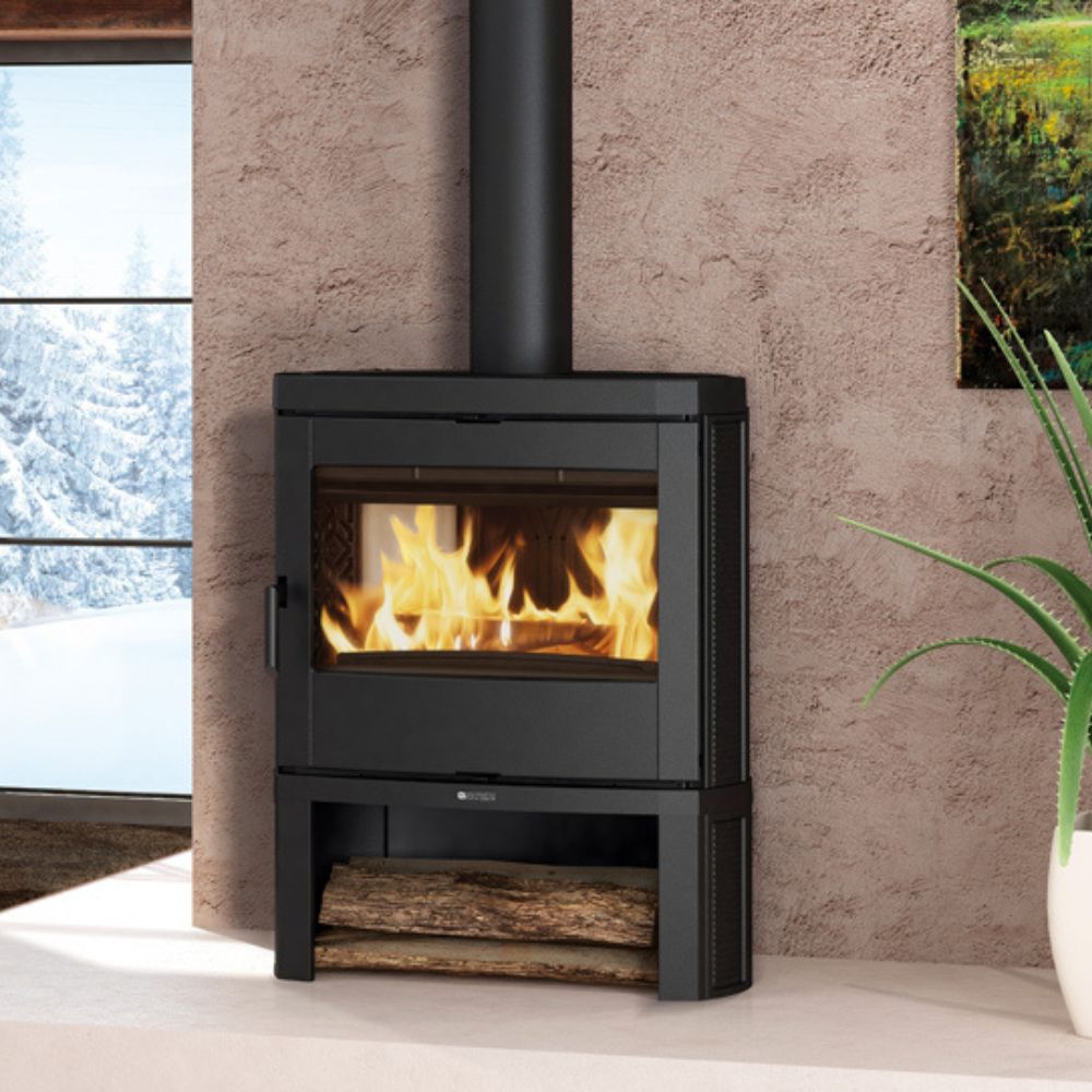 Italian wood burning stove La Nordica Jennifer 2.0, 7.7kW | Italian wood burning stoves and fireplaces |  |